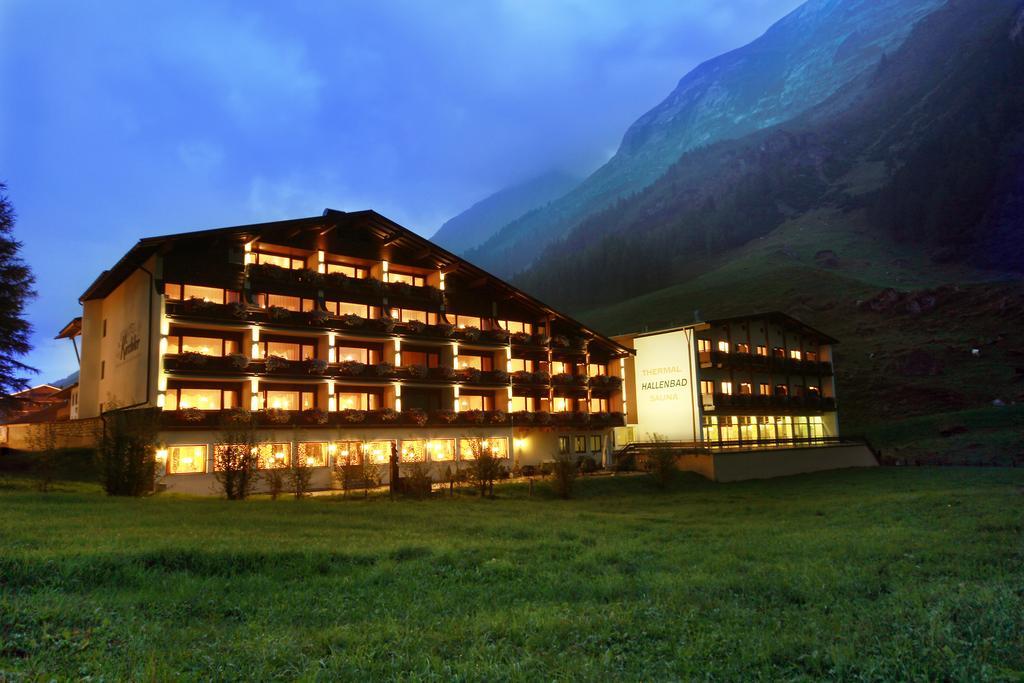 Thermal-Badhotel Kirchler Tux Quarto foto